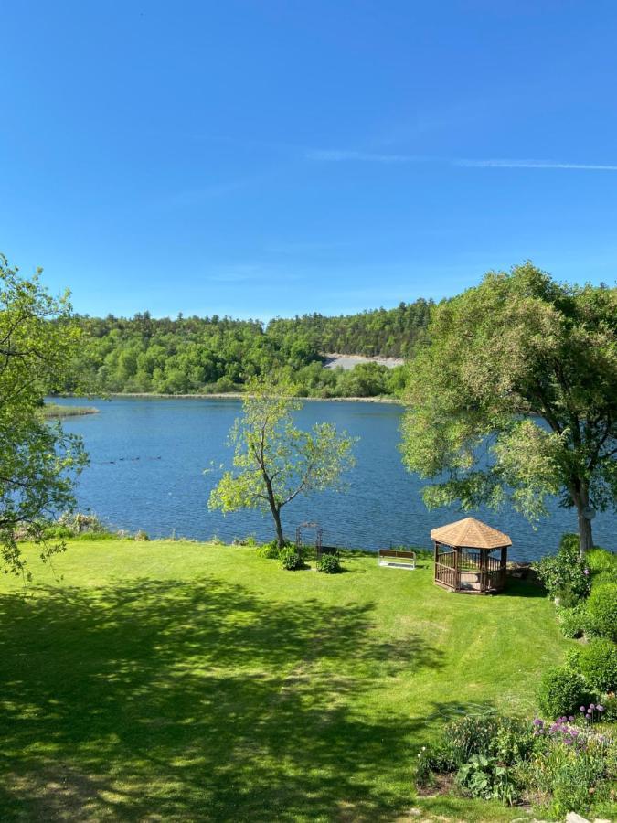The Cove Inn Westport Экстерьер фото
